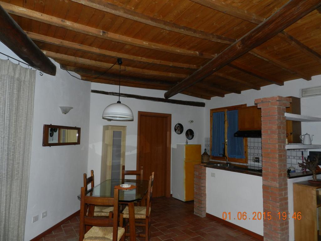 Agriturismo Lucciano سان كاشّانو إنْ فال دي بيزا الغرفة الصورة